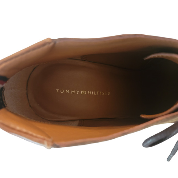 Tommy Hilfiger Ankle Booties Saddle Leather/Suede 3" Heel Women's Size 8.5 - Picture 10 of 11